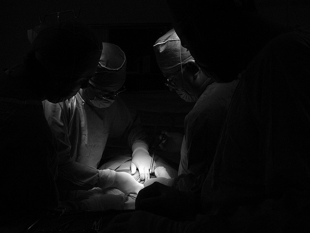 Hatalmas daganatot távolítottak el egy budapesti beteg testéből
