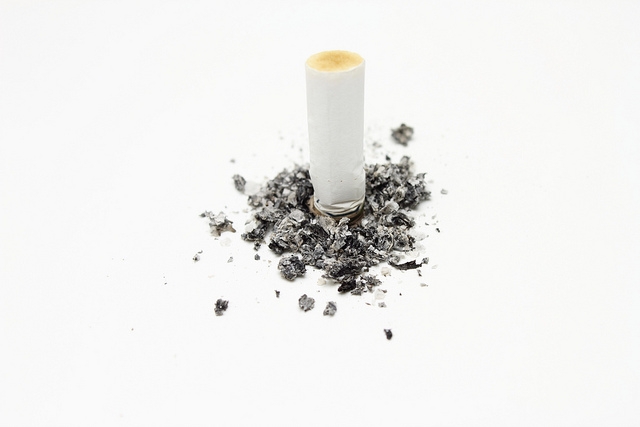 Márkasemleges cigarettadoboz: a franciák szkeptikusak 