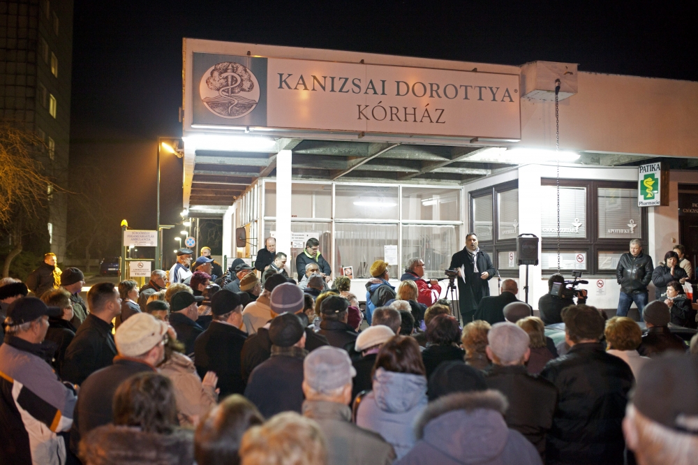 Demonstráltak a nagykanizsai kórház szerepének csökkentése ellen 