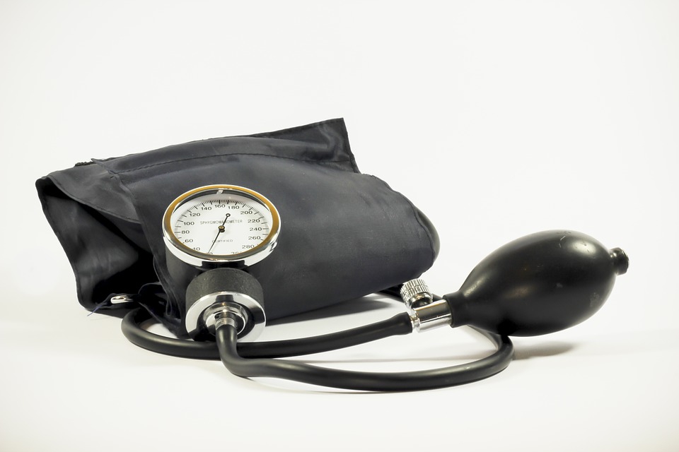 PMS-ben szenvedő nőkben háromszor nagyobb valószínűséggel alakulhat ki magas vérnyomás